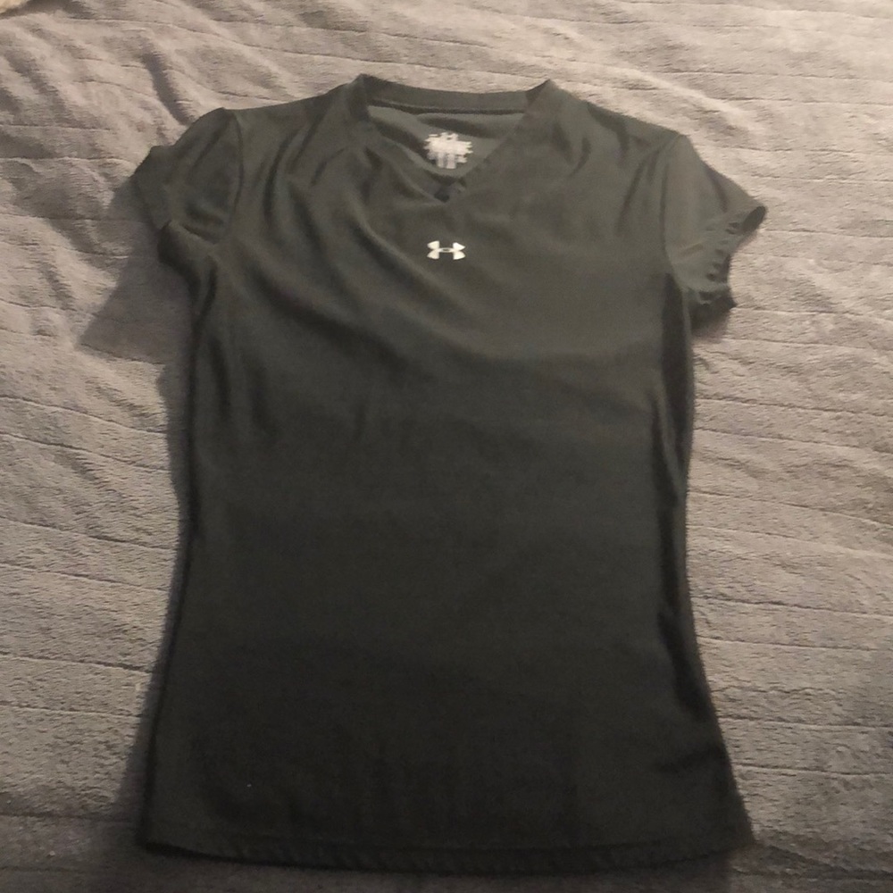 under compression shirt